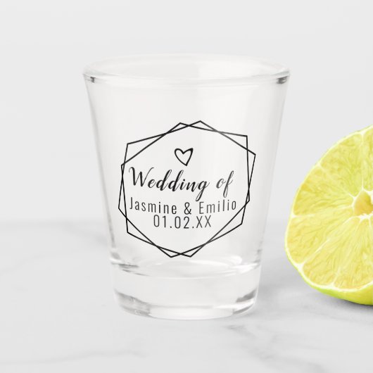 幾何学的なロゴが入った結婚式 カップル名 ショットグラス (正面)