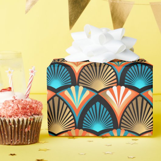 幾何学的な手のひら葉のアールデコの黄金のパターン ラッピングペーパー (誕生日パーティー)