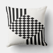 幾何学的な白と黒のストライプダイヤモンド市松模様にの クッション (裏面)