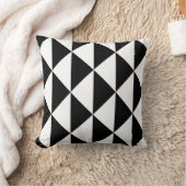 幾何学的な白黒の三角形パターン クッション (ブランケット)