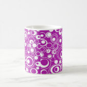 幾何学的な紫色の円 コーヒーマグカップ (中央)
