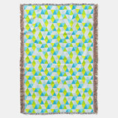 幾何学的な緑および青の三角形のモダンパターン スローブランケット (正面縦)