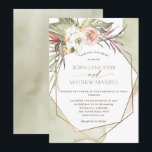 幾何学的な緑葉の熱帯結婚 招待状<br><div class="desc">美しい幾何学的な金色のフレームユニーク、絶妙な水色のトロピカルパームとバナナの詳細の緑と花と葉、フレームの後ろにカスケードする柔らかい緑の水色の汚れであなたのを特徴とするエレガントな結婚式の招待。フローラは緑自然、オリーブ、白、クリーム、桃、オレンジ、テラコッタ、ラベンダー、薄紫のトーンの美しい組み合わせで。手書モダン書詳細。緑の水エレガント色のテクスチャに戻る。当社の「パーム葉フローラ・グリーン・コレクション」の一部で、様々な調整製品を提供。</div>