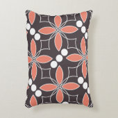 幾何学的な花、ヴィンテージ芸術的パターン。 アクセントクッション (正面(垂直))