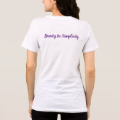 幾何学的な調和の中のエレガントな蝶 トライブレンドＴシャツ (裏面)
