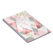 幾何学的な金ゴールド銀の三角形、大理石のパターン。 ノートブック (右側)