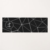 幾何学的な黒い三角形の白い線モノグラム ヨガマット (正面(横))