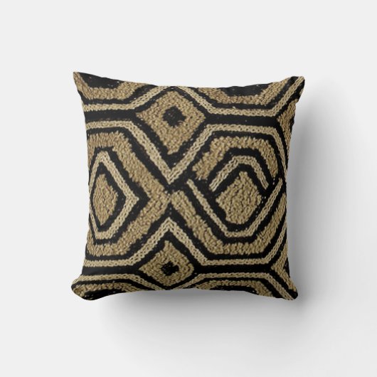幾何学的クバ布 クッション (正面)