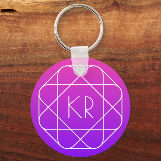 幾何学的クールモノグラム |マゼンタ紫バイオレット キーホルダー (正面)