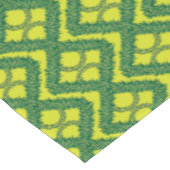 幾何学的グリーンガーランドスクエアのホリデーパターン ショートテーブルランナー (コーナー)