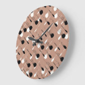 幾何学的ストライプな茶色のシームレスなパターン ラージ壁時計 (傾斜)
