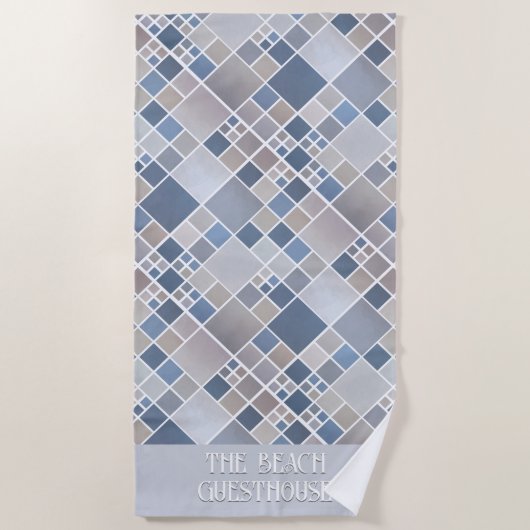 幾何学的パターパーソナライズされたンゲストハウス ビーチタオル (正面)