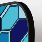 幾何学的ヘックス図版モノグラムブルー炭素繊維 ピックルボールラケット (左詳細)