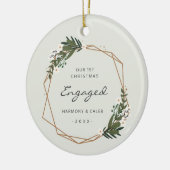 幾何学的モダン写真初めてのクリスマス婚約した セラミックオーナメント (左)