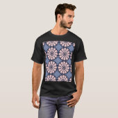 幾何学的型枠:装飾シームレスパターン。 Tシャツ (正面フル)
