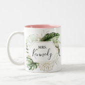 幾何学的金ゴールド熱帯緑の新婚の花嫁 ツートーンマグカップ (左)