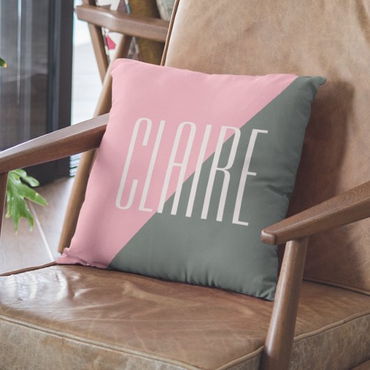 幾何学色ブロックのピンクの緑のパーソナライズされた名前 クッション