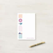 幾何学虹モノグラムポストイットノート – 紫 ポストイット (デスク上)