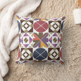 幾何形状違う付きパターン クッション