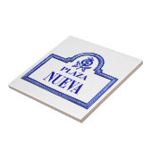 広場Nuevaのグラナダの道路標識 タイル (側面)