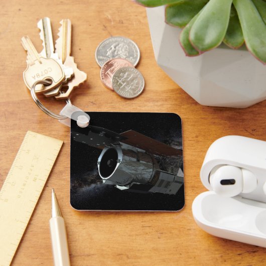 広視野赤外線探査宇宙機 キーホルダー (デスク)