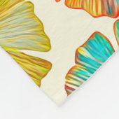 床に継ぎ目葉のない模様の銀杏。ウォーターコロ フリースブランケット (角)