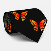 店員による赤いバターフリス。 ネクタイ (ロール)