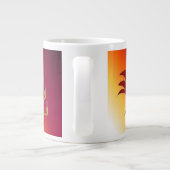 座っおもしろいている鶏 ジャンボコーヒーマグカップ (裏面)