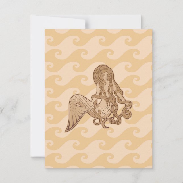 座っている人魚 (正面)