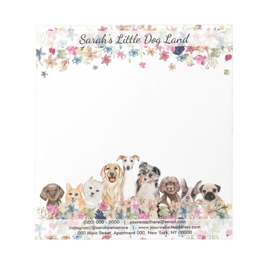座っている花の犬種 ノートパッド (正面)