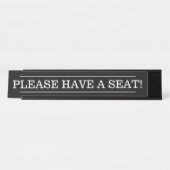 「座ってくれ！」 デスクネームプレート (正面)