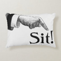 座るボッシーなアクセントクッション