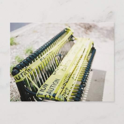 座る場所を見る ポストカード (正面)