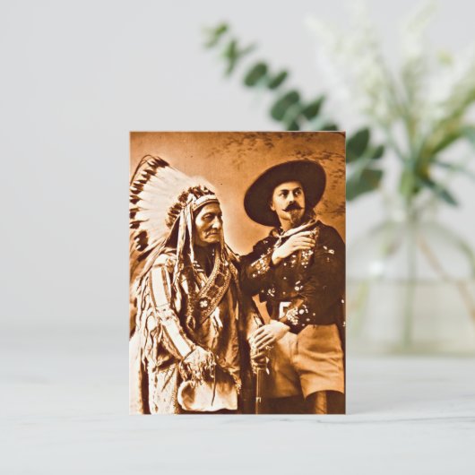 座る牛とバッファローワイルドウエストショー1885 ポストカード (スタンド正面)