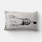 座る牛 ランバークッション (裏面)