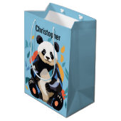 座カラフル座パンダベア名パーソナライズされた青 ミディアムペーパーバッグ (裏面アングル)