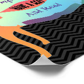 座席とポスターを持読っている ポスター (角)