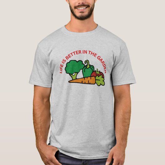 庭での生活が最高な男のTシャツ Tシャツ (正面)