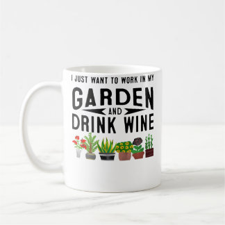 庭で仕事がしたい+ワインを飲むギフト コーヒーマグカップ