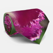 庭にかわいい紫のチューリップ ネクタイ (ロール)