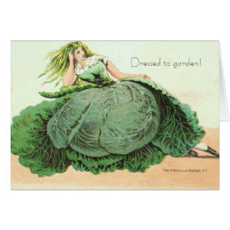 庭に服を着せられる!  Owlsroost