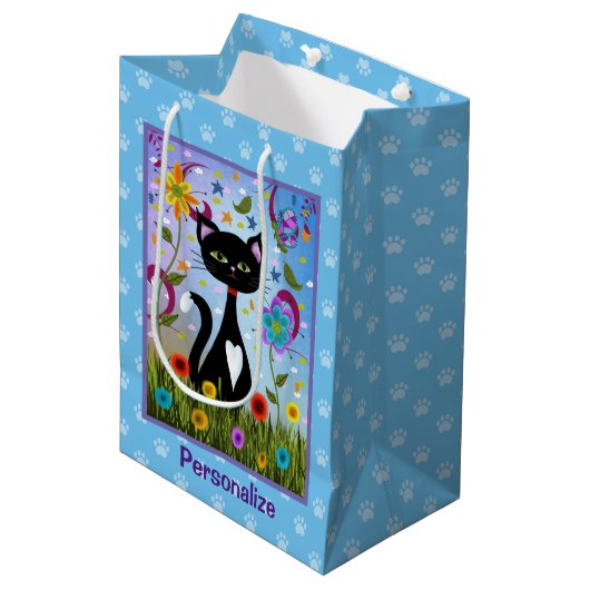 庭に現れる白黒のタキシード猫 ミディアムペーパーバッグ (正面アングル)