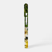 庭に美しい黄色のガザニアの花 iPhone 16ケース (左側面)