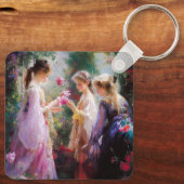 庭に遊三人の女の子がいる キーホルダー (裏面)