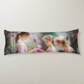 庭に遊三人の女の子がいる ボディピロー (裏面)