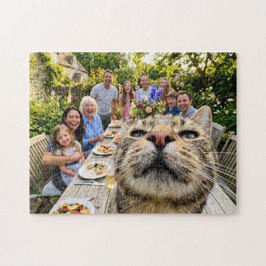 庭のディナーに猫がフォトボム ジグソーパズル (横)