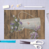 庭のラベンダーの素朴な国の納屋木 薄葉紙 (クラフト)