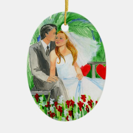 庭のロマンチックな新郎新婦の結婚 セラミックオーナメント (正面)