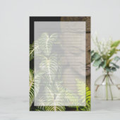 庭のローカルな情報の彫像: Chiang Ma 便箋 (スタンド正面)