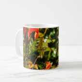 庭の宝石: 花咲くハチドリ コーヒーマグカップ (正面左)